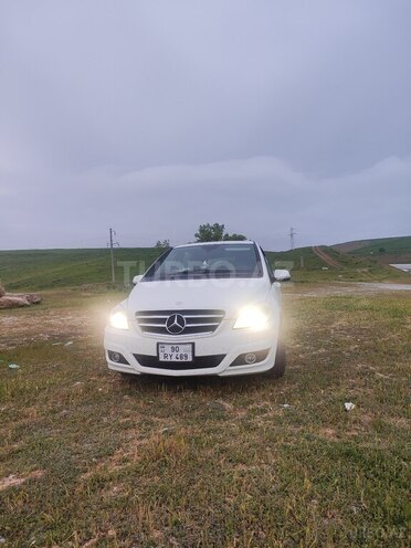 Mercedes B 180 2009, 146,000 km - 1.7 l - Mingəçevir