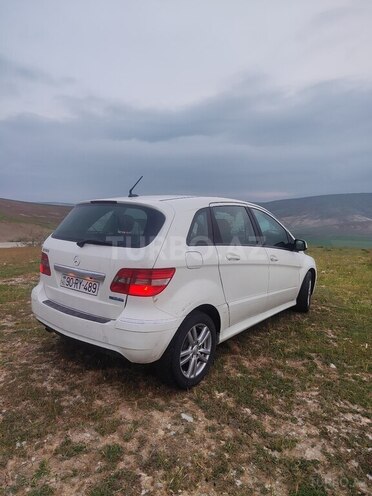 Mercedes B 180 2009, 146,000 km - 1.7 l - Mingəçevir