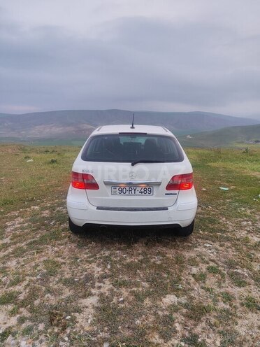 Mercedes B 180 2009, 146,000 km - 1.7 l - Mingəçevir