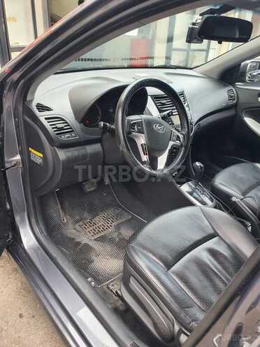 Hyundai Accent 2011, 297,300 km - 1.4 l - Bakı