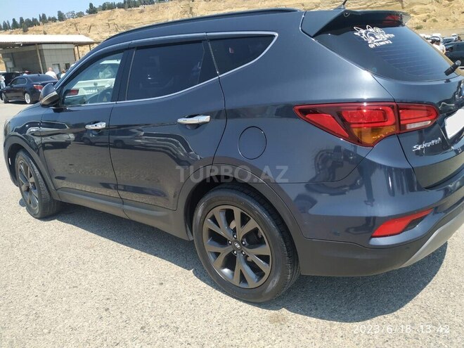 Hyundai Santa Fe 2015, 221,700 km - 2.0 l - Bakı
