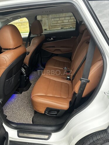 Kia Sorento 2018, 140,876 km - 2.0 l - Bakı