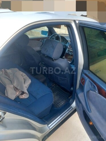 Mercedes E 230 1997, 430,000 km - 2.3 l - Mingəçevir