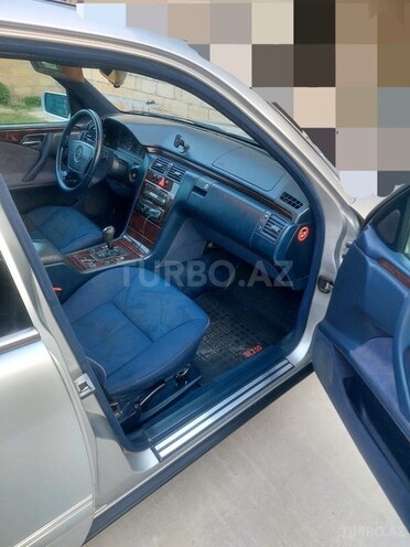 Mercedes E 230 1997, 430,000 km - 2.3 l - Mingəçevir