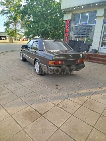 Mercedes 190 1992, 250,000 km - 2.0 л - Mingəçevir