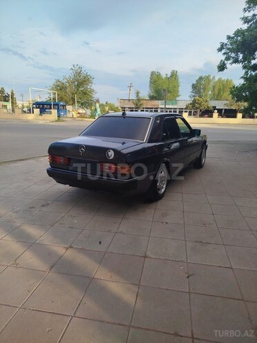 Mercedes 190 1992, 250,000 km - 2.0 л - Mingəçevir