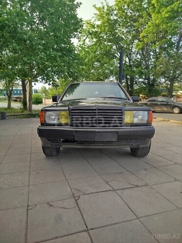 Mercedes 190 1992, 250,000 km - 2.0 л - Mingəçevir