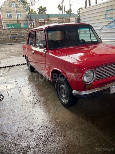 LADA (VAZ) 21011 1984, 85,000 km - 1.2 l - Tovuz