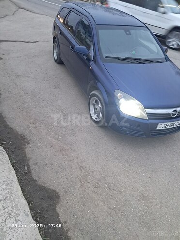 Opel Astra 2005, 568,000 km - 1.4 l - Qusar