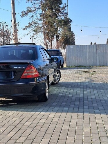 Mercedes C 180 2001, 510,000 km - 2.0 l - Bakı