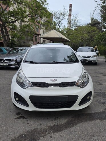 Kia Rio 2014, 250,000 km - 1.4 l - Bakı