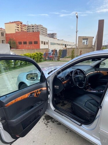 Mercedes E 300 2006, 306,000 km - 3.0 l - Bakı