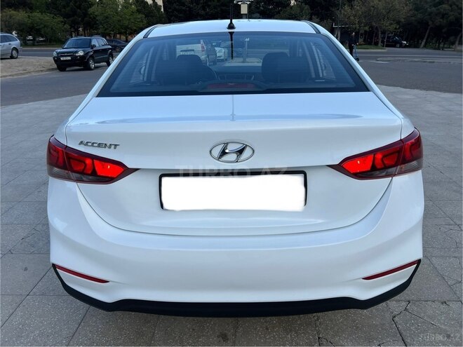 Hyundai Accent 2019, 122,008 km - 1.4 l - Bakı