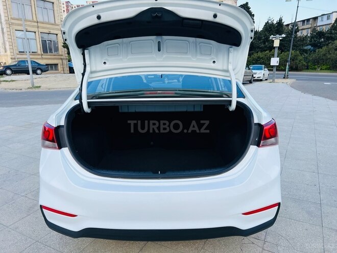 Hyundai Accent 2019, 122,008 km - 1.4 l - Bakı