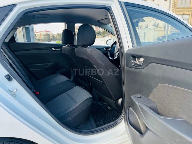 Hyundai Accent 2019, 122,008 km - 1.4 l - Bakı