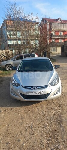 Hyundai Elantra 2014, 137,209 km - 1.8 l - Qusar