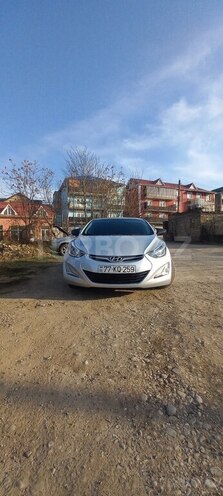 Hyundai Elantra 2014, 137,209 km - 1.8 l - Qusar