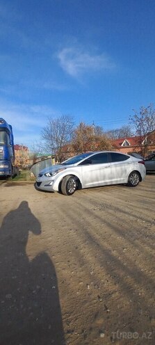 Hyundai Elantra 2014, 137,209 km - 1.8 l - Qusar