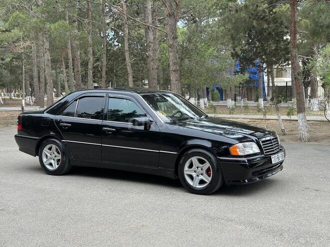 Mercedes C 230 1998, 301,000 km - 2.3 l - Sumqayıt