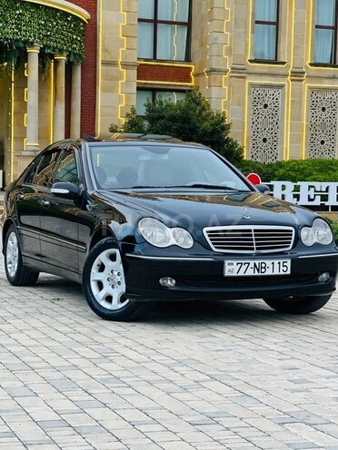 Mercedes C 240 2004, 300,000 km - 2.4 l - Bakı