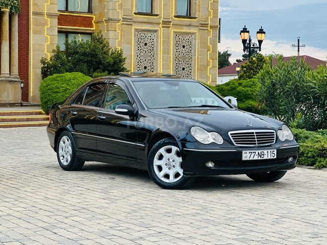 Mercedes C 240 2004, 300,000 km - 2.4 l - Bakı