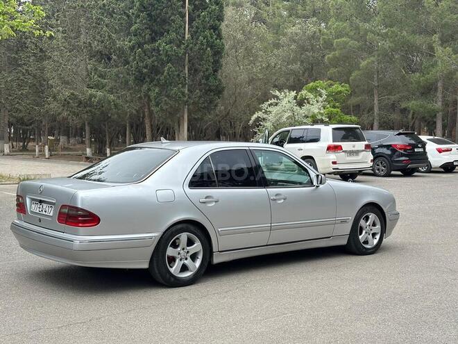 Mercedes E 270 2000, 334,000 km - 2.7 l - Sumqayıt
