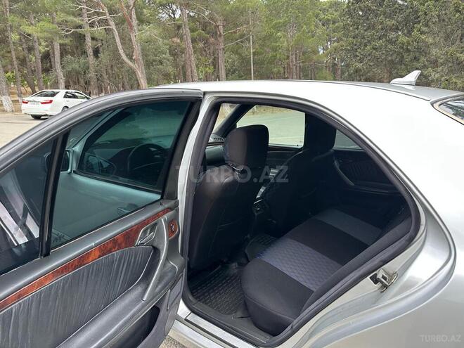 Mercedes E 270 2000, 334,000 km - 2.7 l - Sumqayıt