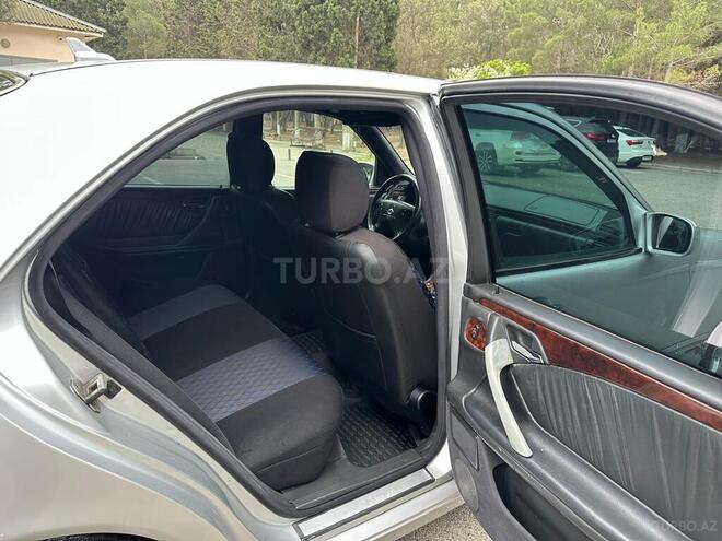 Mercedes E 270 2000, 334,000 km - 2.7 l - Sumqayıt