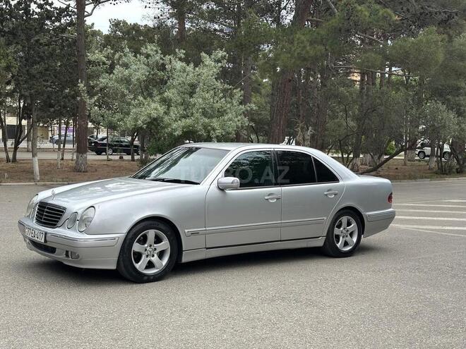 Mercedes E 270 2000, 334,000 km - 2.7 l - Sumqayıt