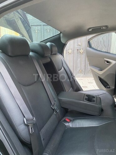 Hyundai Elantra 2014, 156,106 km - 2.0 l - Bakı