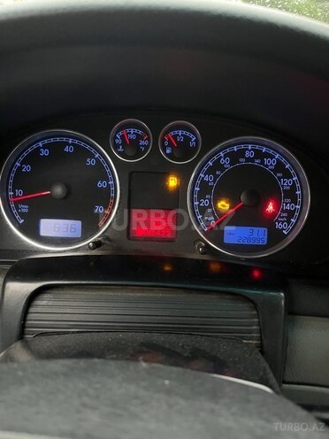 Volkswagen Passat 2004, 228,000 km - 1.8 l - Bakı