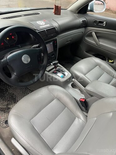 Volkswagen Passat 2004, 228,000 km - 1.8 l - Bakı