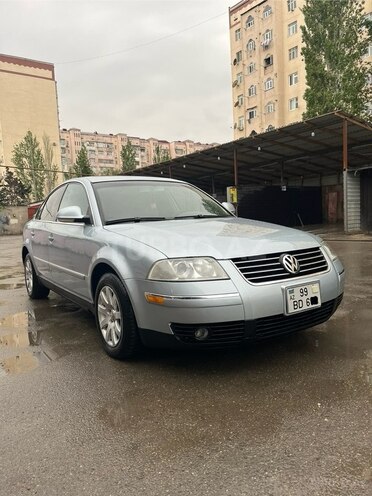 Volkswagen Passat 2004, 228,000 km - 1.8 l - Bakı