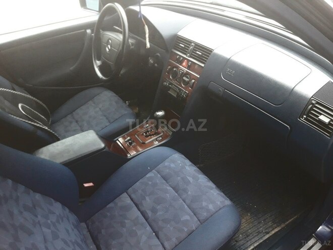 Mercedes C 180 1999, 270,000 km - 1.8 l - Bakı