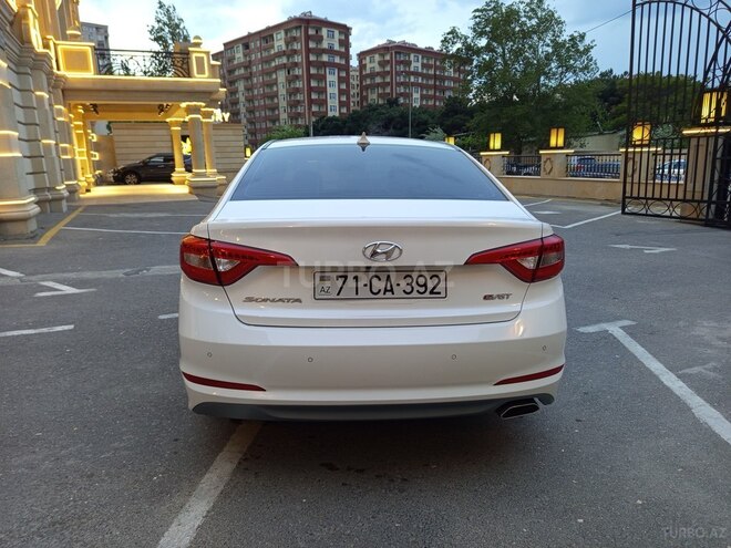 Hyundai Sonata 2015, 240,000 km - 1.7 л - Bakı