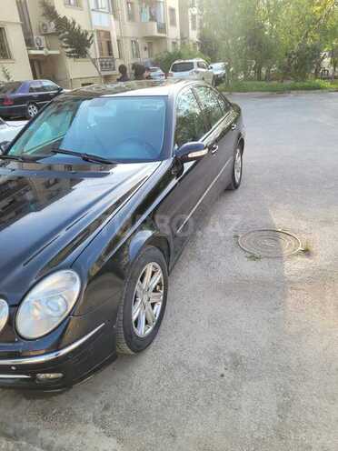 Mercedes E 270 2004, 280,000 km - 2.5 l - Bakı