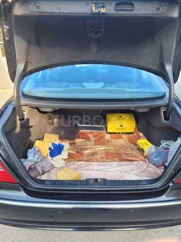 Mercedes E 270 2004, 280,000 km - 2.5 l - Bakı