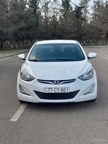 Hyundai Elantra 2015, 100,000 km - 1.8 л - Ucar