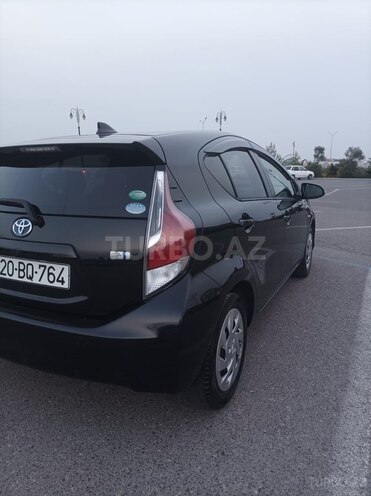 Toyota Aqua 2017, 135,000 km - 1.5 l - Bakı