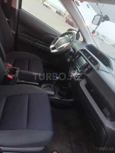 Toyota Aqua 2017, 135,000 km - 1.5 l - Bakı