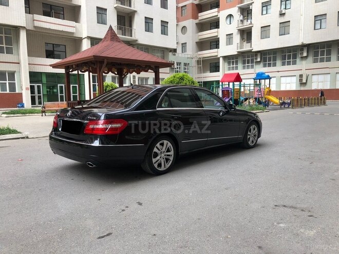 Mercedes E 350 2009, 390,000 km - 3.5 l - Bakı