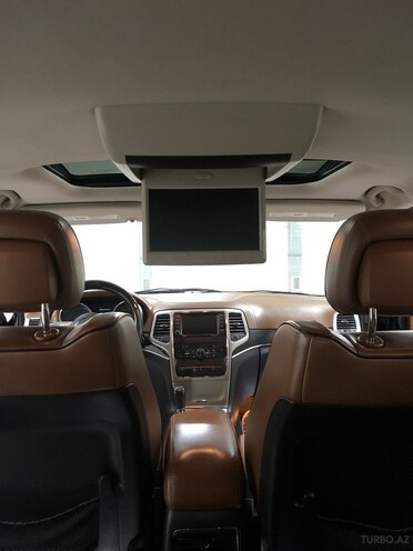 Jeep Grand Cherokee 2012, 297,000 km - 3.6 л - Bakı