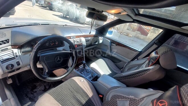 Mercedes E 230 1997, 426,676 km - 2.3 l - Bakı