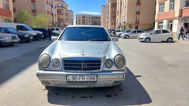 Mercedes E 230 1997, 426,676 km - 2.3 l - Bakı
