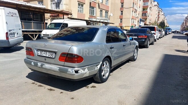 Mercedes E 230 1997, 426,676 km - 2.3 l - Bakı