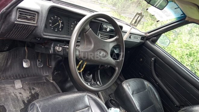 LADA (VAZ) 2107 2004, 90,000 km - 1.6 l - Ucar