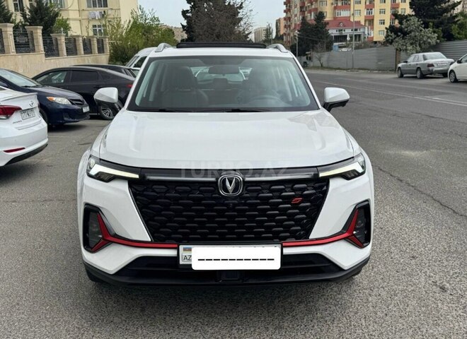 Changan CS 35 Plus 2023, 27,200 km - 1.4 л - Bakı