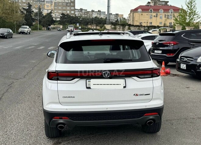 Changan CS 35 Plus 2023, 27,200 km - 1.4 л - Bakı