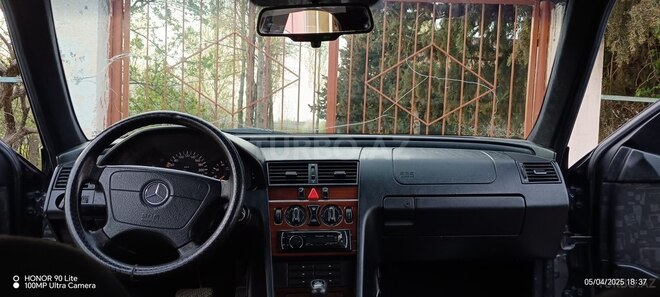 Mercedes C 180 1995, 493,000 km - 1.8 l - İsmayıllı