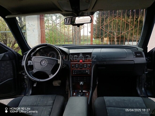 Mercedes C 180 1995, 493,000 km - 1.8 l - İsmayıllı